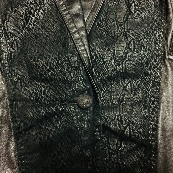 G- III Global Identity Genuine Leather Jacket Sz M - Picture 4 of 8